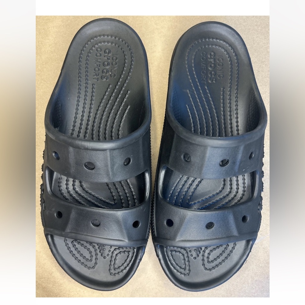 Crocs Iconic Comfort Slides size 9 Classic Black